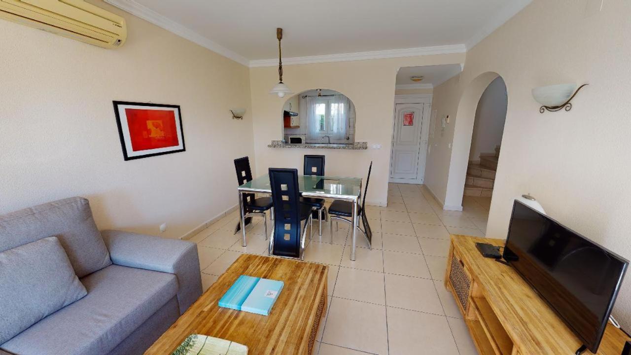 Apartamentos Y Villas Oliva Nova Golf Resort Dış mekan fotoğraf